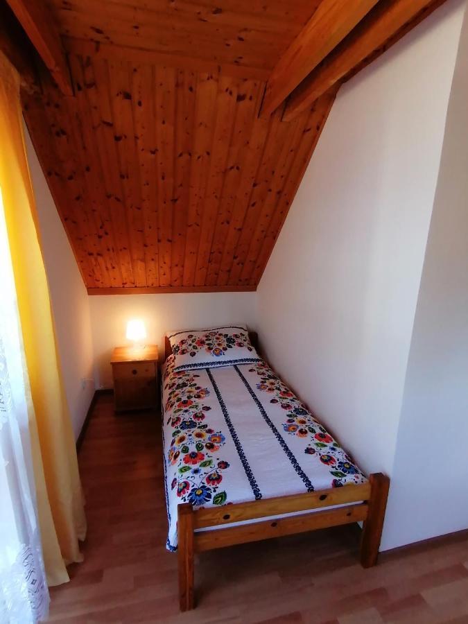 Chata Evijan Lipótszentmiklós Kültér fotó