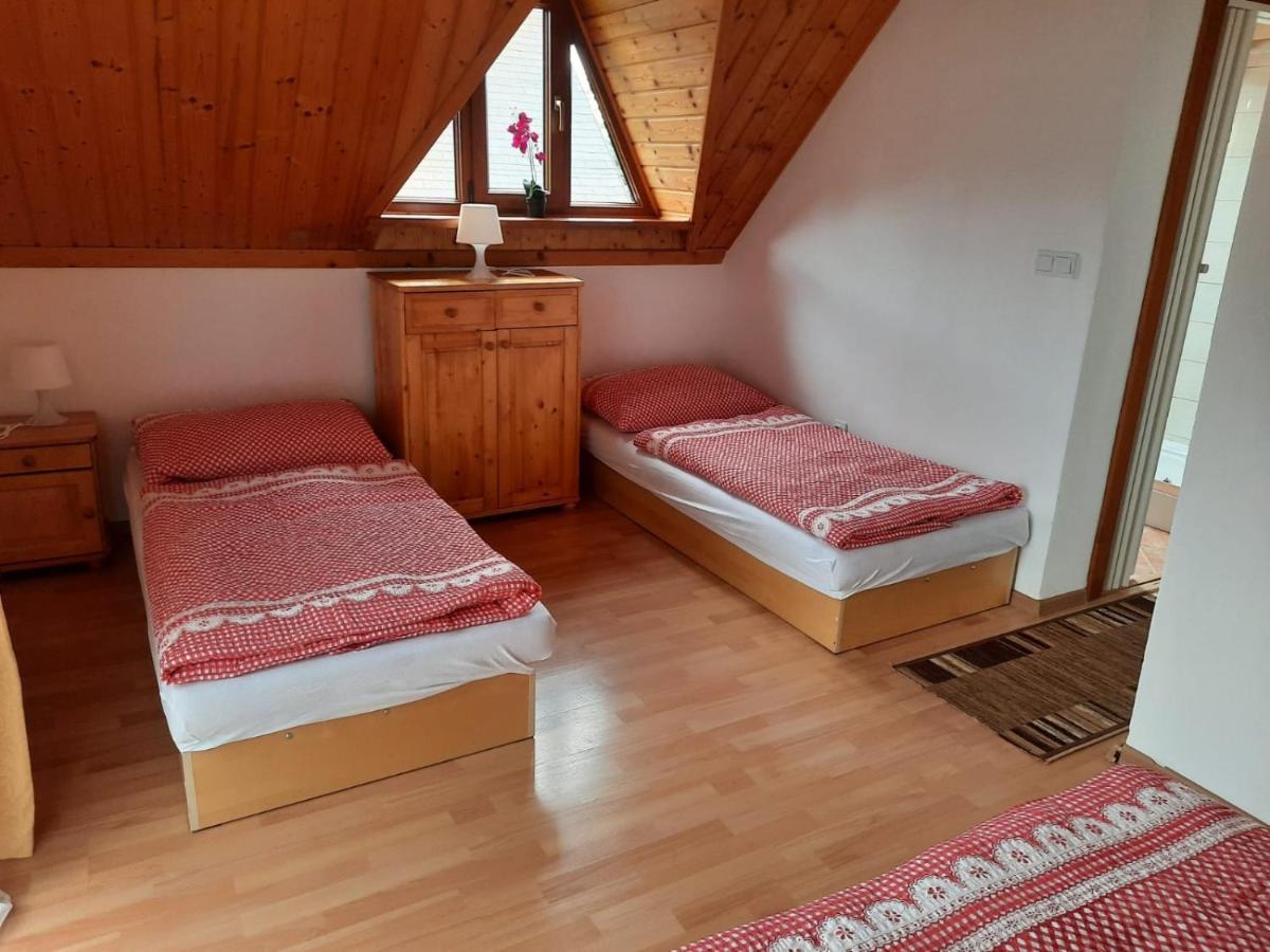 Chata Evijan Lipótszentmiklós Kültér fotó